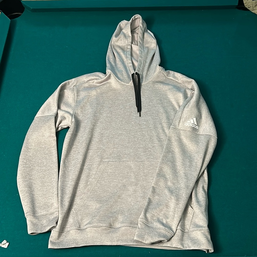 Adidas Sweatshirt